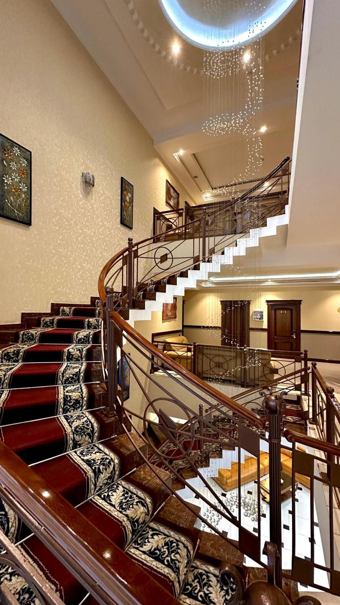 Hayot Hotel Tashkent Exterior foto